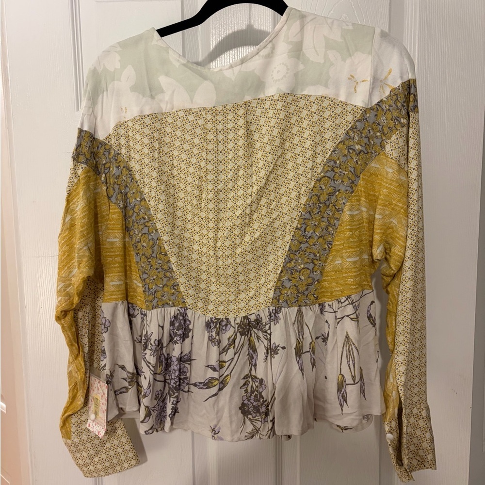 NWT Free People Aloha State of Mind flowy blouse- Green Tea - Picture 5 of 6